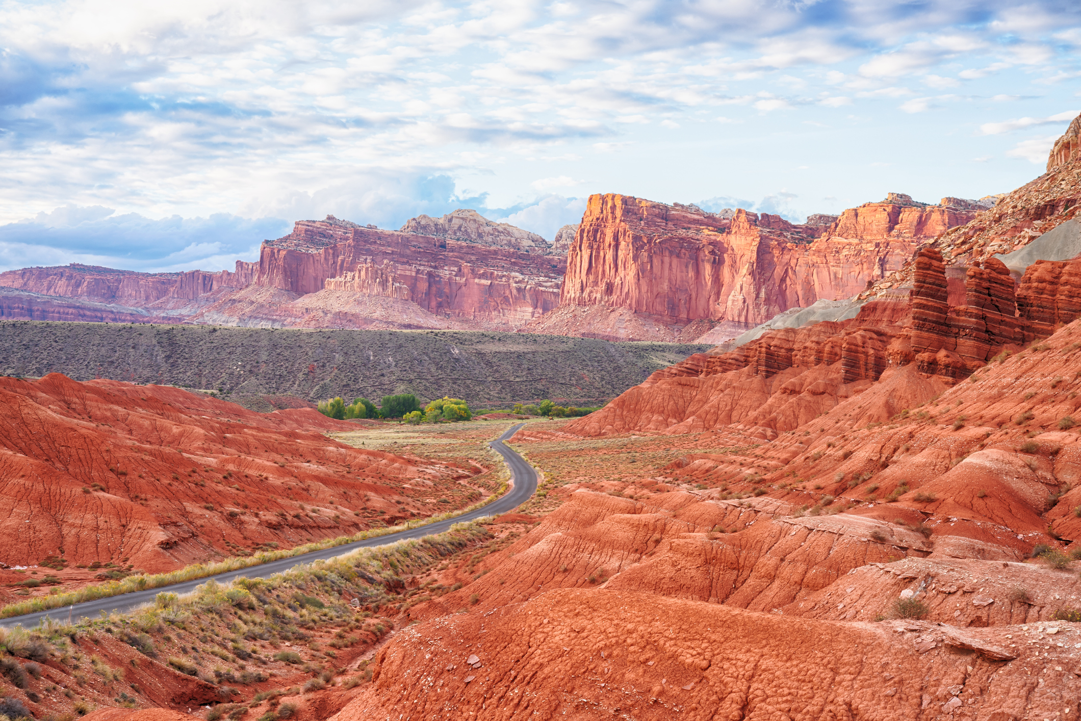 Beatuiful Cliff Buttes along Scenic Drive in Capital Reef